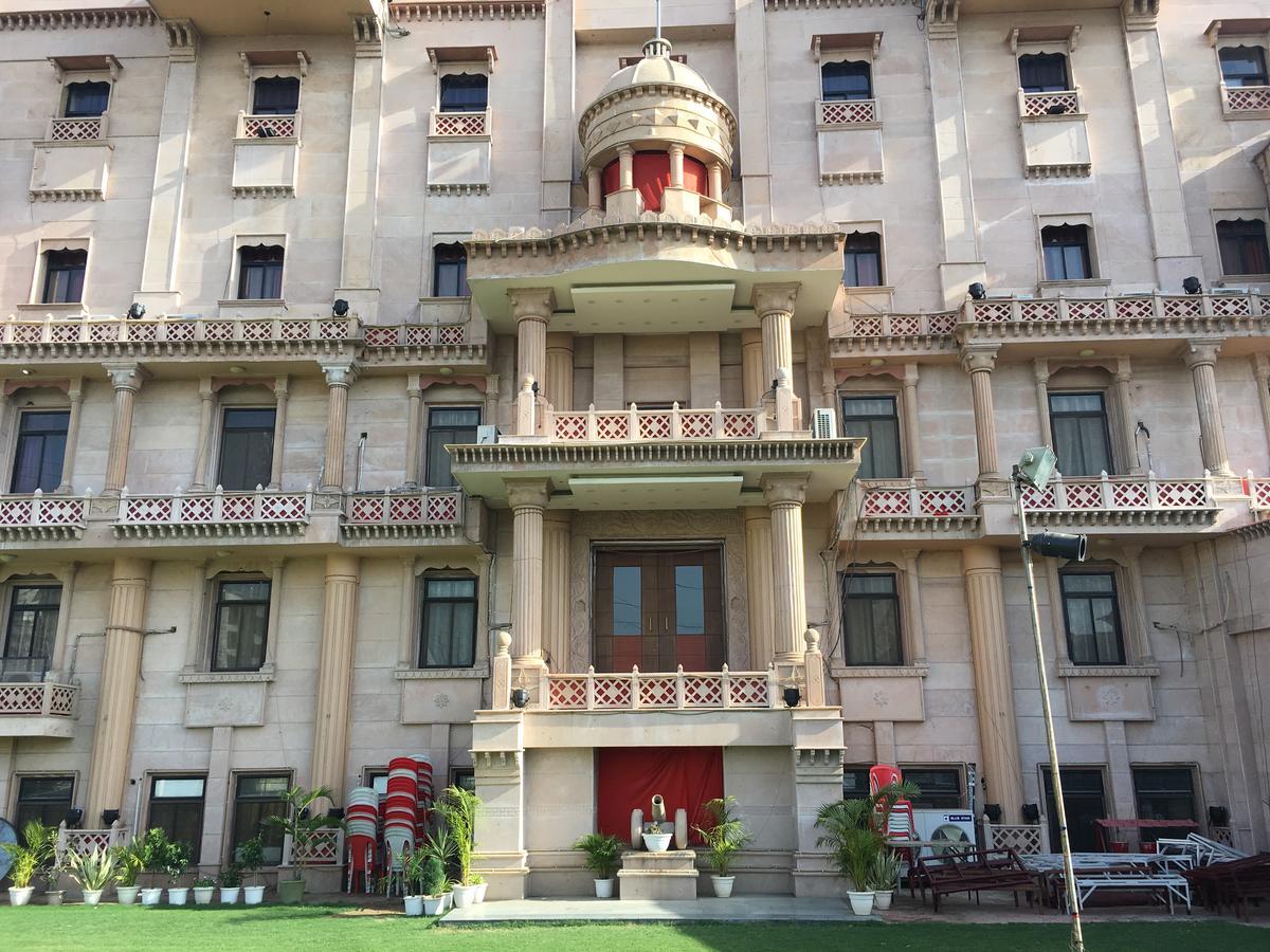 Hôtel Kailash Presidency à Bhopal Extérieur photo