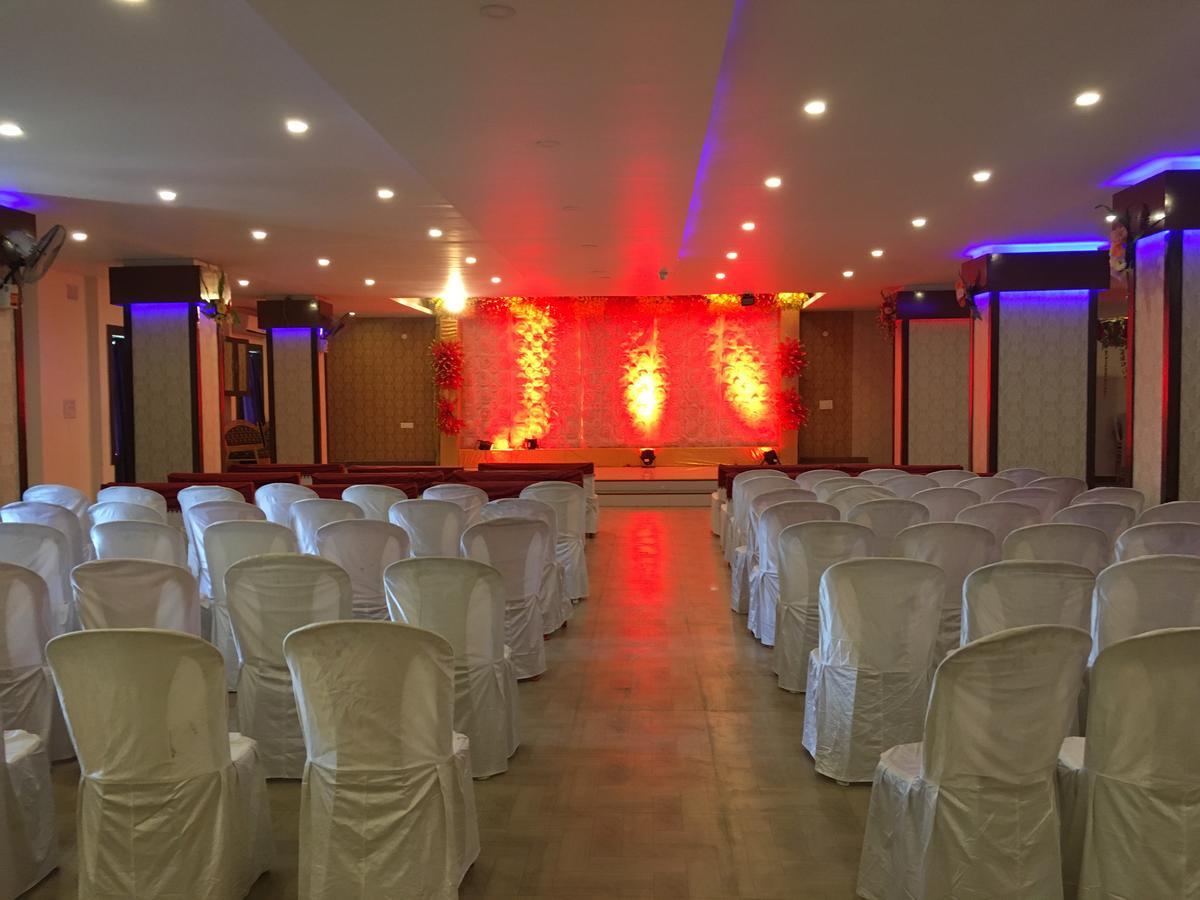 Hôtel Kailash Presidency à Bhopal Extérieur photo